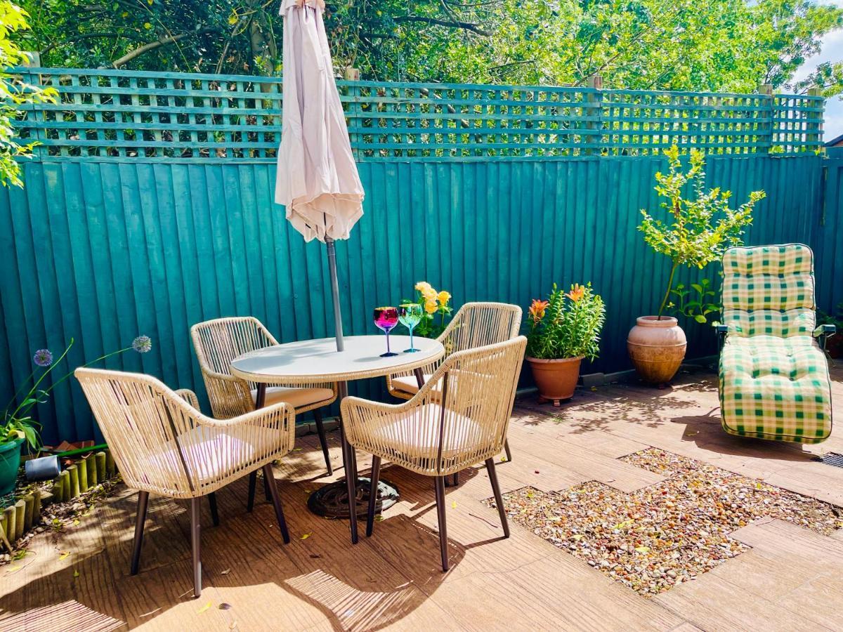 Villa Tanglewood House Abergavenny With Private Parking Exterior foto