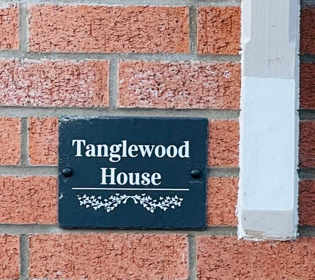 Villa Tanglewood House Abergavenny With Private Parking Exterior foto